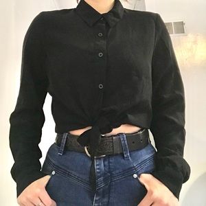 Black tie long sleeved shirt